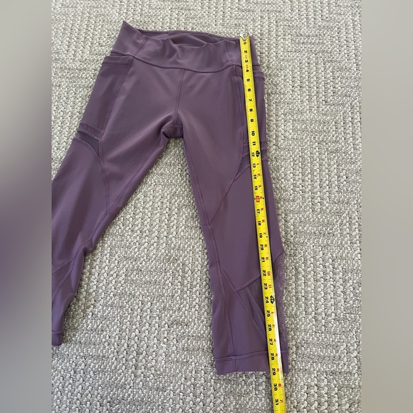 Lululemon Pace Rival Crop, purple, sweat-wicking, Size 10, Leggings - Picture 6 of 8